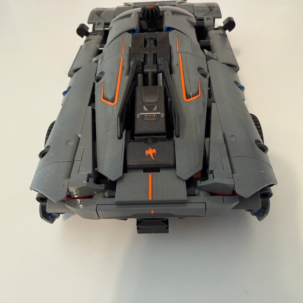 LEGO Technic Gray Sports Car Koenigsegg Jesko Building Toy - Like New 42173 - Picture 4 of 5